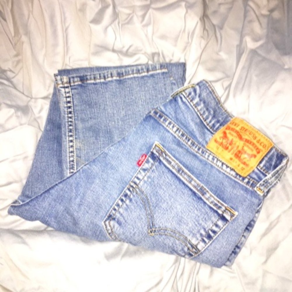 Levi's 511 size 33 x 32